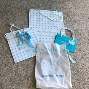 💜5 for $25 Samantha Thavasa gift bag bundle